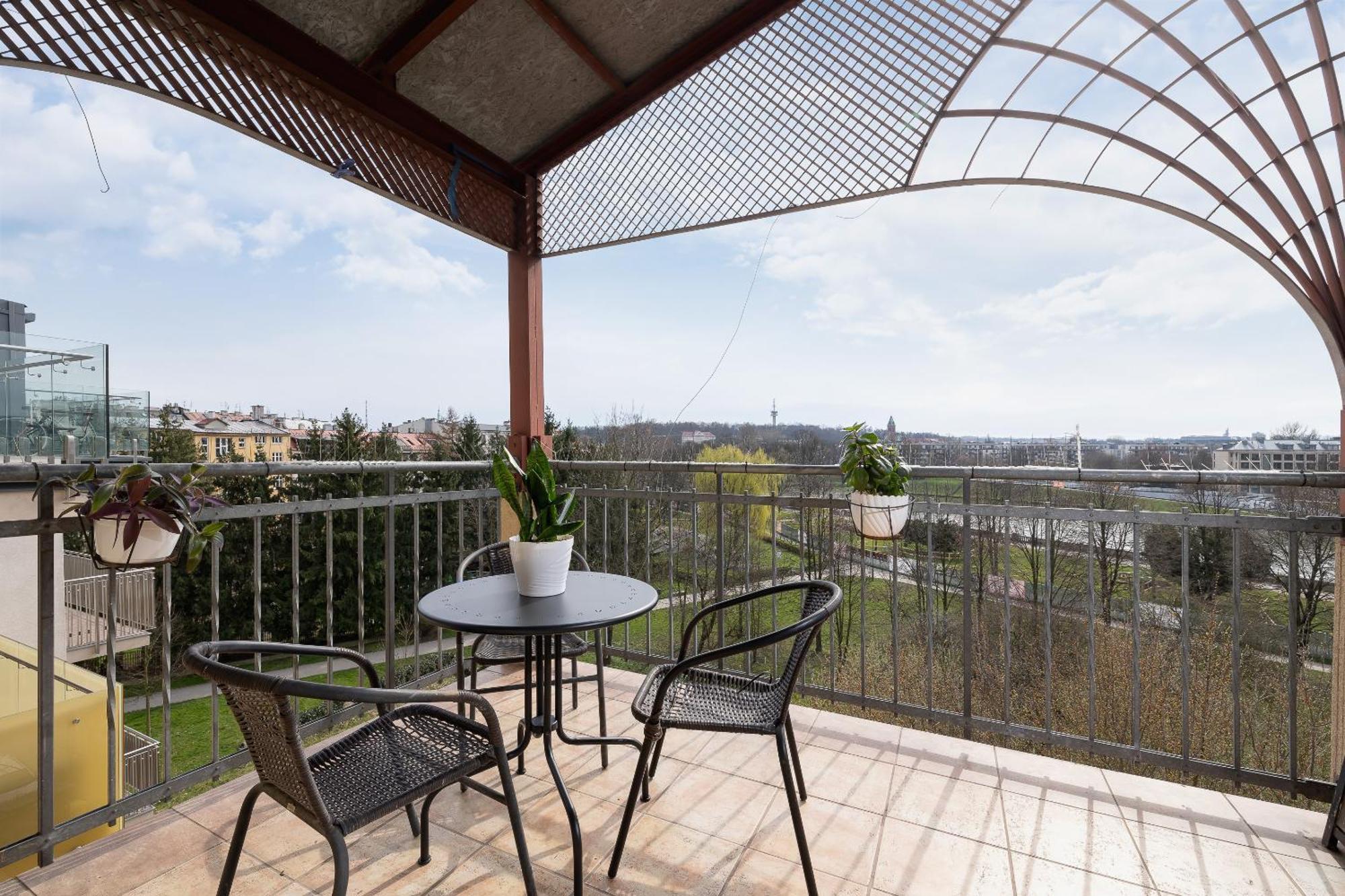 With Terrace - Skawinska 20 Apartment